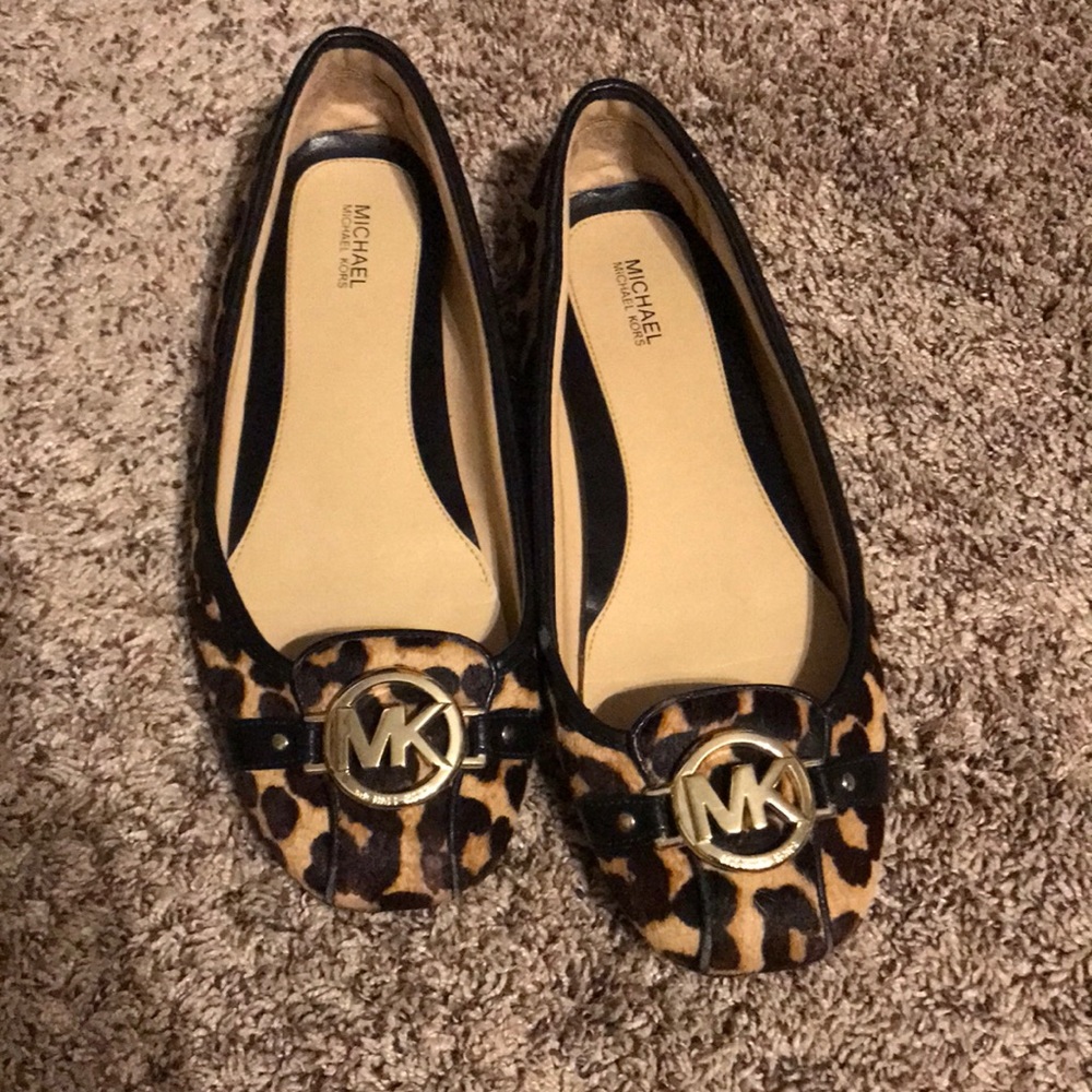 Micheal Kors Leopard print flats